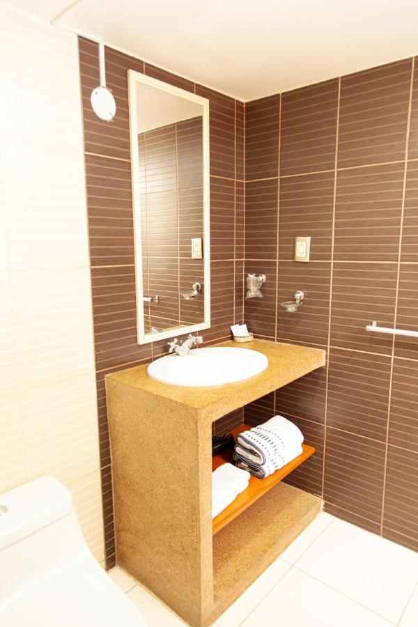 Holiday Suites Tacna Ngoại thất bức ảnh